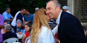 Sertoğlu, iftar yemeğine katıldı