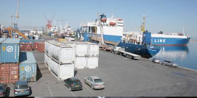 Tır içinde 15 mülteci