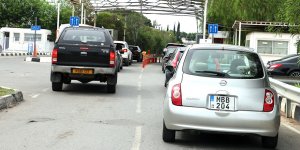 Akaryakıtla birlikte kuzeyden ilaç ve tedavi