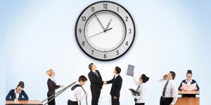 KAMUDA İZİN TARTIŞMASI