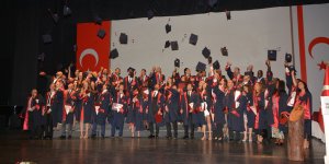 YDÜ Tıp Fakültesi mezuniyet törenini yaptı