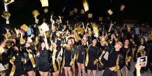 Namık Kemal Lisesi’nde Coşkulu Mezuniyet Töreni