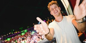 Tujamo, Wonderland sahnesinde...