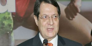 Anastasiadis’ten Kıbrıs konulu “Ekspres” ziyaret