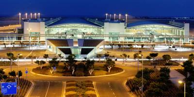 Larnaka Havalimanı’nda uçak pisti pas geçti