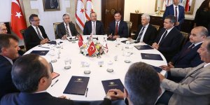 Gözler Çavuşoğlu zirvesinde