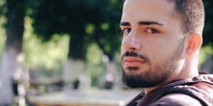 Pembe Hayat editörüne komşularından homofobik saldırı