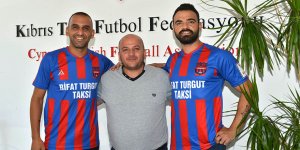 Yeni Göçmenler imzaladı