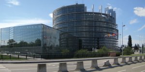 77 bini aşkın Kıbrıslı Türke “seçme seçilme hakkı” uyarısı