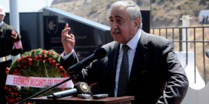 Akıncı: “Bir birimize tahakküm etme tavırlarını bir yana bırakalım”