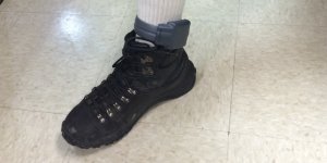 3 mahkuma 'elektronik kelepçe'