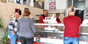 “Kasap da hayvancı da çıkmazda, ceremesini halk çekiyor”