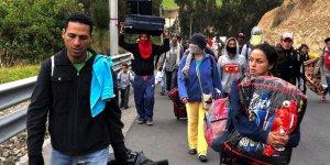 Ekonomik krizdeki Venezuela'yı 2.3 milyon kişi terk etti