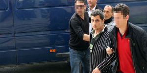 Evinde uyuşturucu çıktı