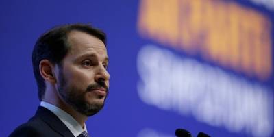 Türkiye Hazine ve Maliye Bakan Berat Albayrak istifa etti