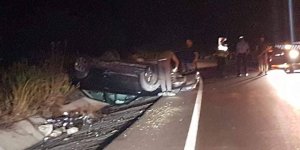 Virajı alamayarak kaza yaptı