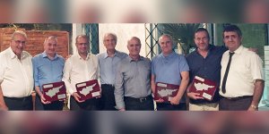 Yeni Kıbrıs Derneği’nden Cenk Mutluyakalı ve Sami Özuslu’ya ödül