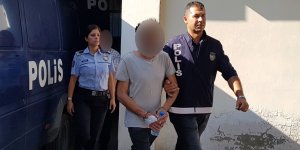 4 yerinden bıçakladı