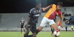 Zirve yürüyüşü sürüyor: 1-0