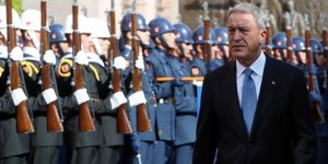 TC Savunma Bakanından  Kıbrıs mesajı: İzin vermeyiz