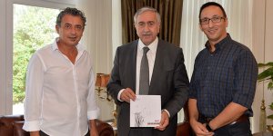 Akıncı, uluslararası sergi açılışına davet edildi