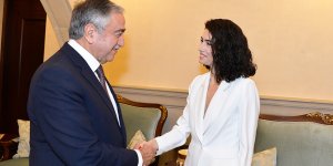 Hazar Ergüçlü'ye teşekkür