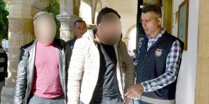 Kaçak geçip yasal girmeye çalıştılar