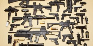 81 yaşında; silah ve mühimmattan tutuklandı