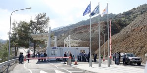 Aplıç geçiş noktası su bekliyor