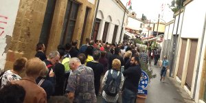 Lokmacı’da turist kalabalığı