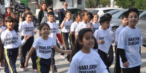 Bu kez çocuklar hakları için yürüdüler