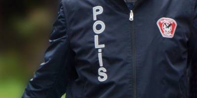 Uyuşturucu madde bulundurmaktan 2 kişi tutuklandı