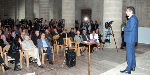 Erhürman: " Gerek kadın gerekse gençlerin iş gücüne katılım oranında arzu edilen noktada değiliz"