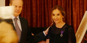 Ersoy'a Fransa'dan 'Şövalye Nişanı'