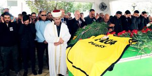 Alkışlarla uğurlandı