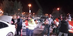 CAS çalışanlarına erzak yardımı