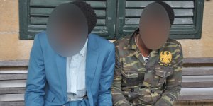 İçki hırsızları yakalandı