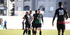 “Kaymaklı futbolcusuna boykot yakışmaz”