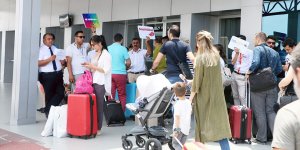 Ercan'da yılbaşı trafiği:  3 günde 230 uçuş