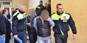 Parayı kumarda harcadılar