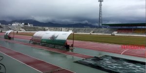 Futbola yağış engeli