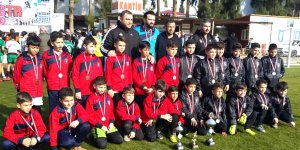 YAK Akademi Kuşadası’nda şampiyon