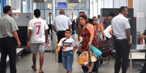 Kuzeyde: 1 milyon 49 bin  güneyde: 3 milyon 938 bin