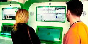 Dünyanın ilk otomatik 'esrar satış makinesi' hizmete girdi