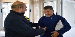 Ticaret Odası’ndan çocuklara ve yaşlılara ziyaret