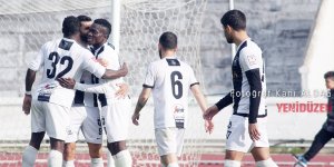 ‘7’ bela Kartal: 7-1