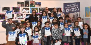 Çocukların eserleri sergilendi