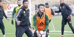 Takımla birlikte çalışmaya başlayacak