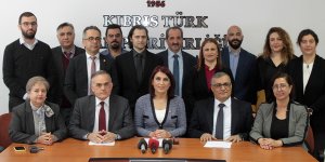 “Hekimler, “kamu” ve “özel” olarak kamplaştırıldı”