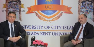 “Gazi Mağusa Gezi Rehberi” kitabı tanıtıldı.